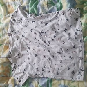Girl's medium Ardene's shirt